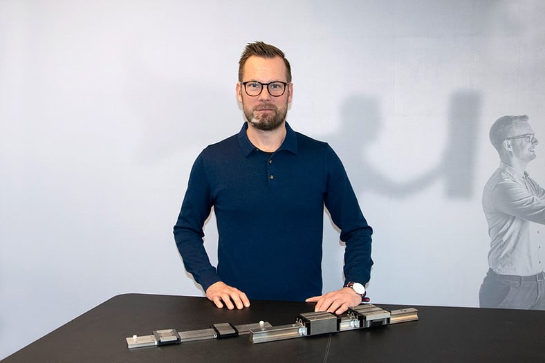 Tilbehør og tilvalg til skinnestyring – hvornår skal man bruge hvad?
